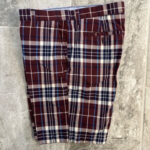Tommy Hilfiger Shorts
Plaid
34